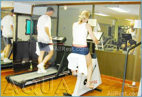 Aqua Hotel 39
